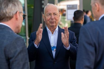 Klaus Schwab